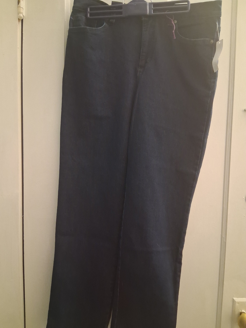 Gloria Vanderbilt Dark Blue Straight Leg Jeans